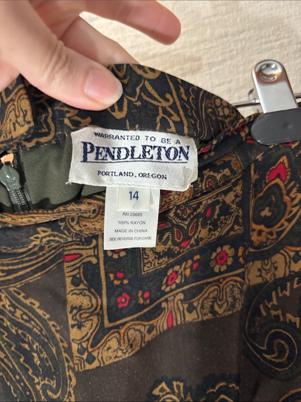 Pendleton Black Paisley Two Piece Skirt and Blouse Set 100% Rayon - Picture 3 of 16
